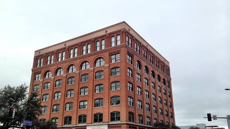Aluguel de The Sixth Floor Museum at Dealey Plaza