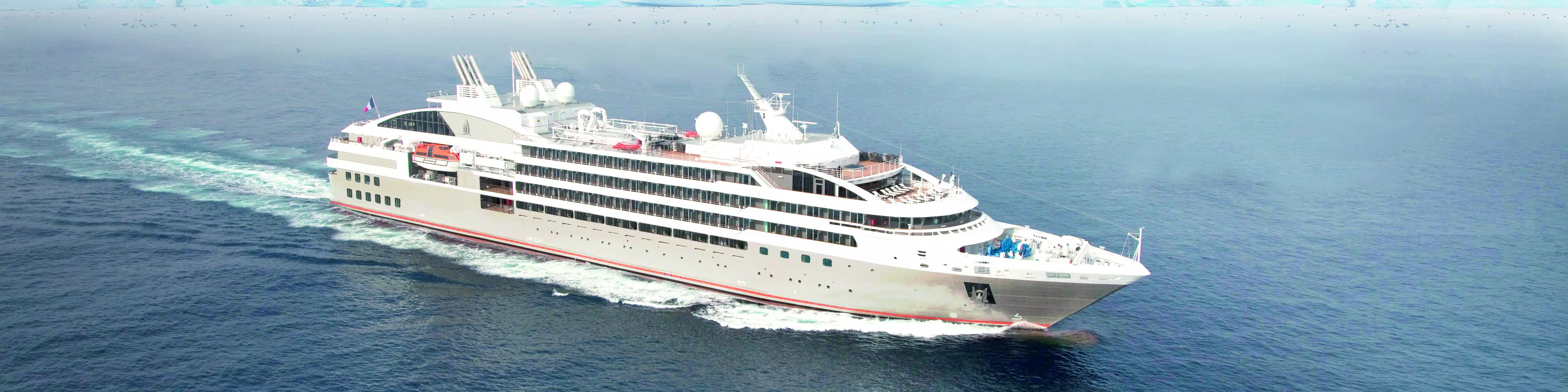 CruiseLine