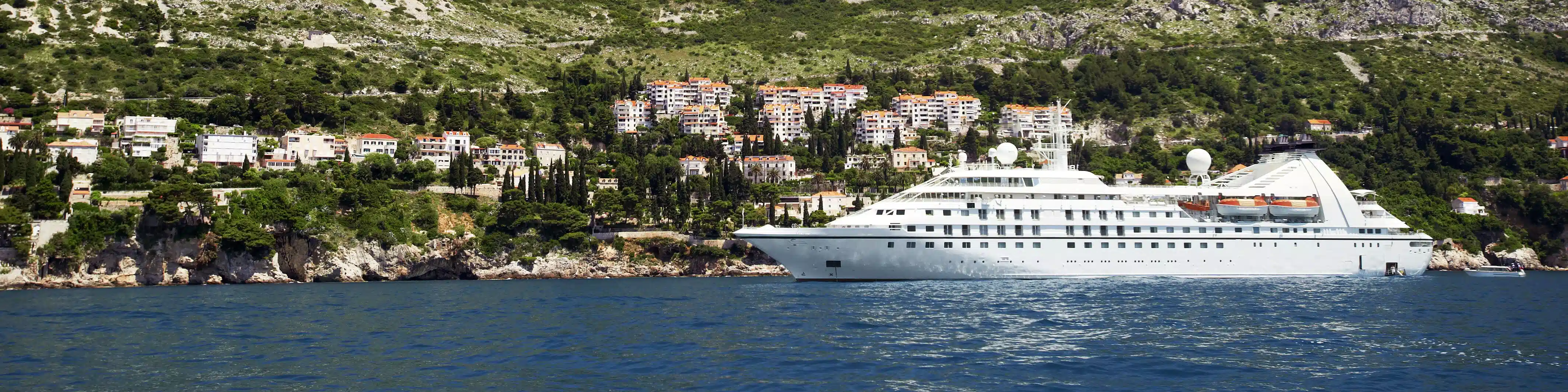 CruiseLine
