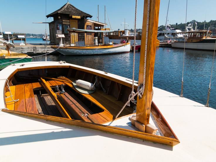 The Center for Wooden Boats Rentals