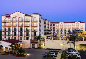 Courtyard by Marriott Anaheim Theme Park Entrance