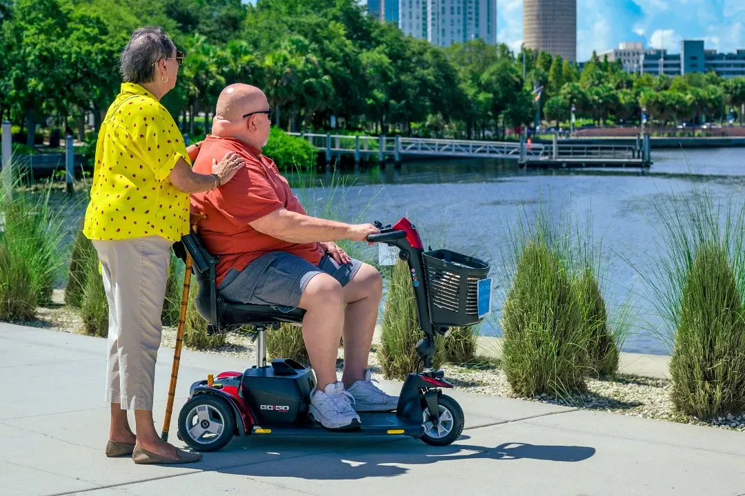 Tu guía definitiva para alquilar scooters en Orlando – Explora con Cloud of Goods