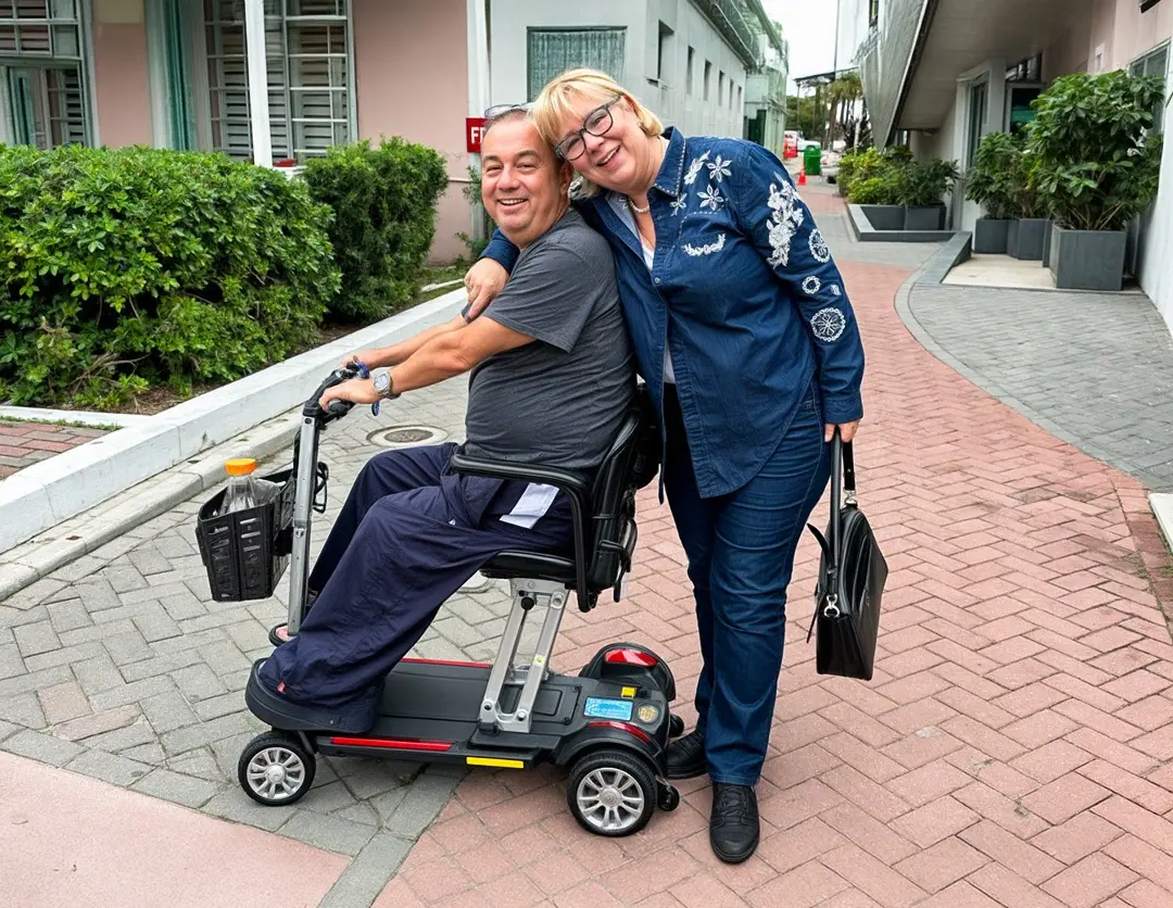 Explora Orlando con facilidad: alquila un scooter en Cloud of Goods