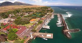 Rent a scooter, wheelchair, or stroller at Lahaina - Cloud of Goods