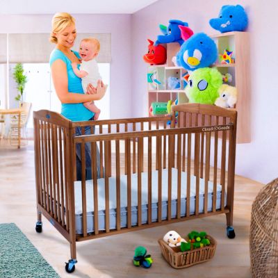 Full size crib with wheels hotsell