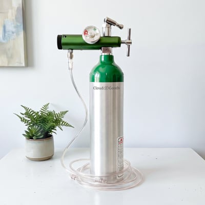Oxygen tank