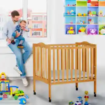 Mini Crib with Linens rental Berkeley