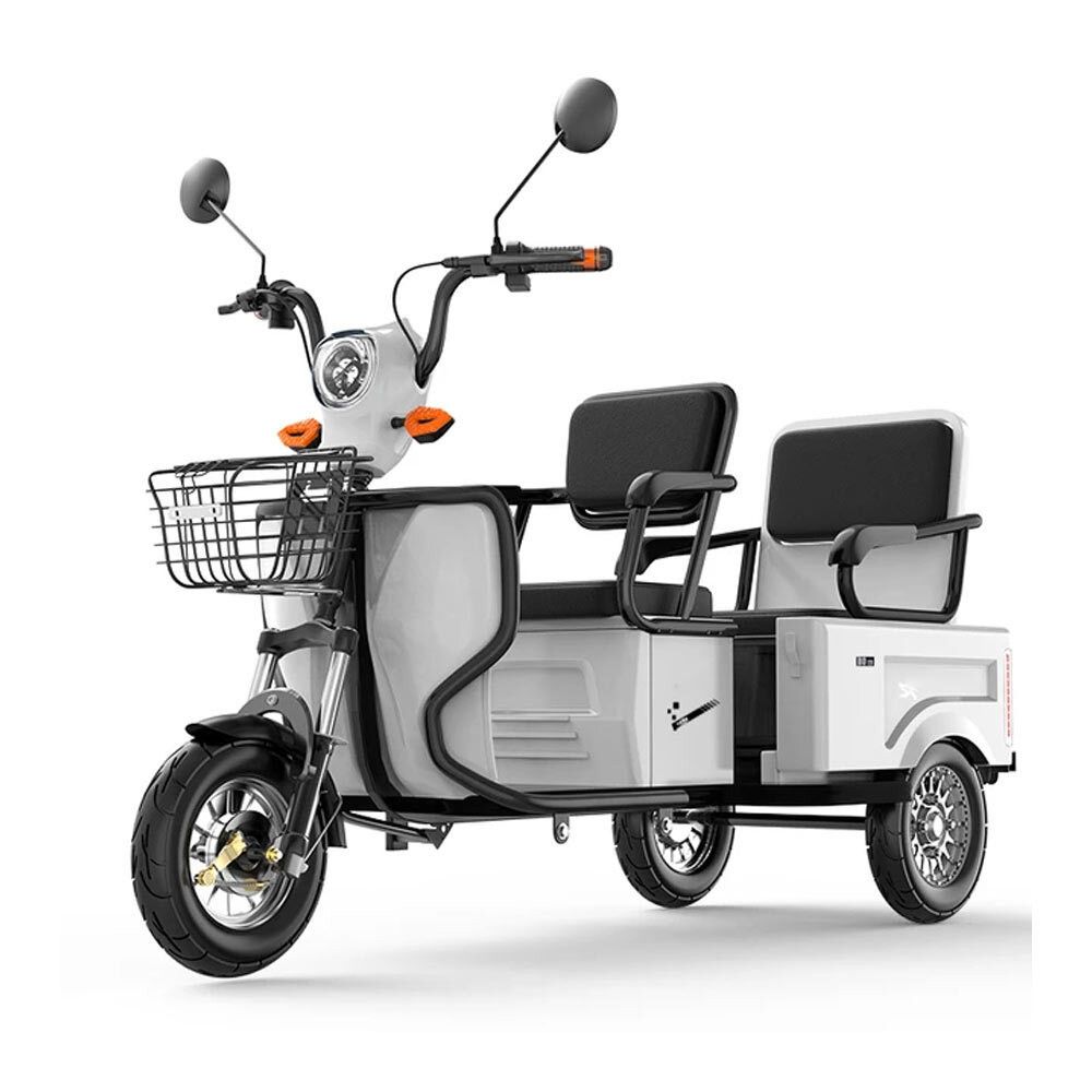 2 Seater trike rental in Disney World Cloud of Goods