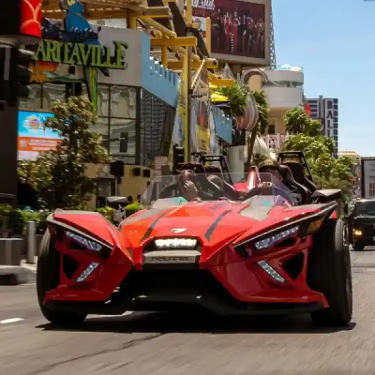 Automatic 4 seater slingshot rental 