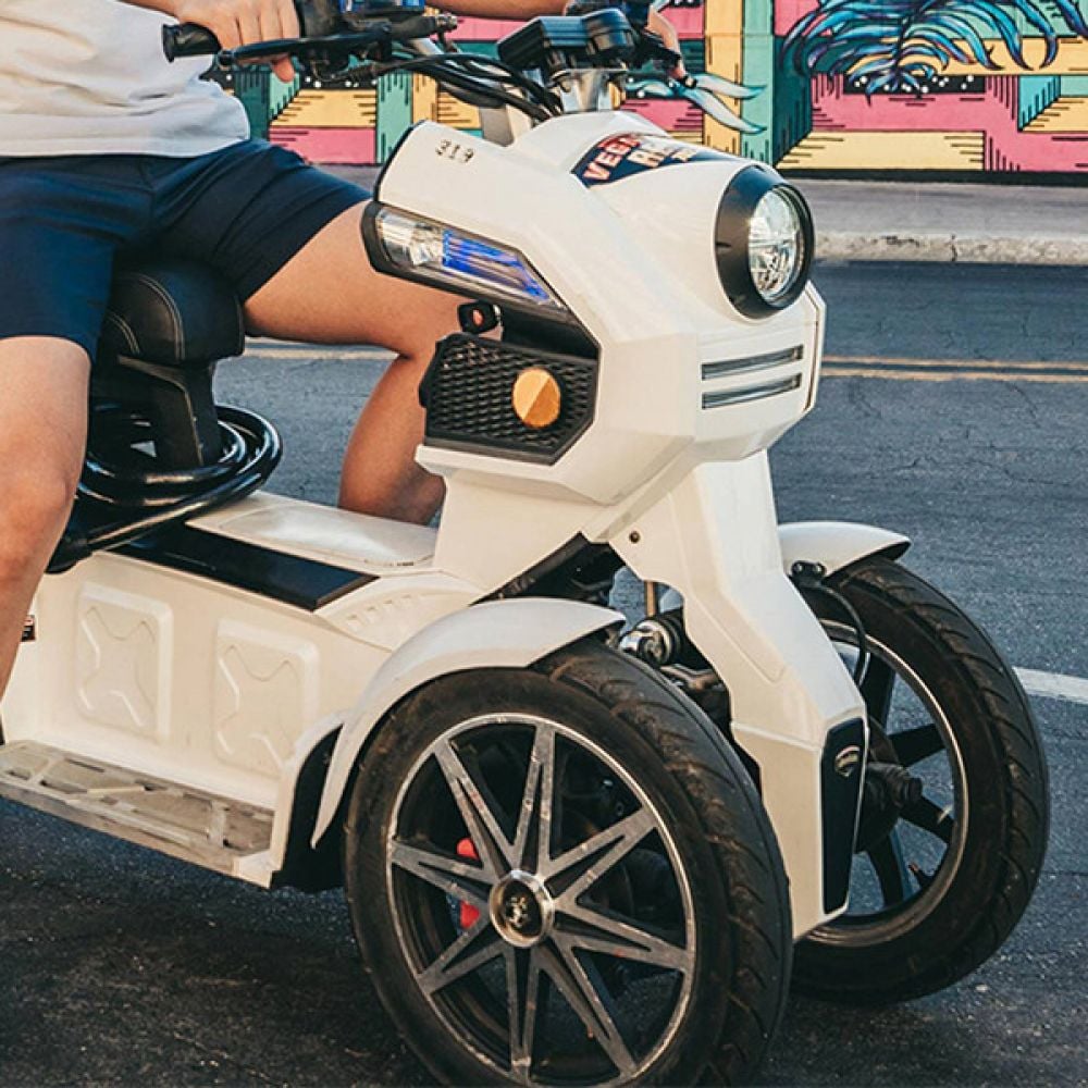 Electric Bike Motorino Itank Tesla ITank Rental In Honolulu Cloud