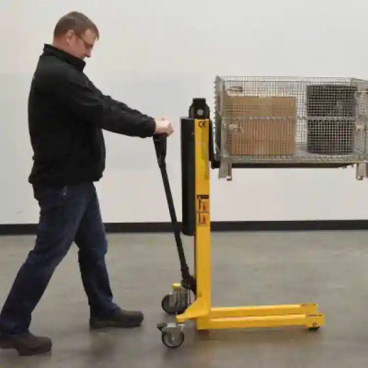 Pallet Jack rental 