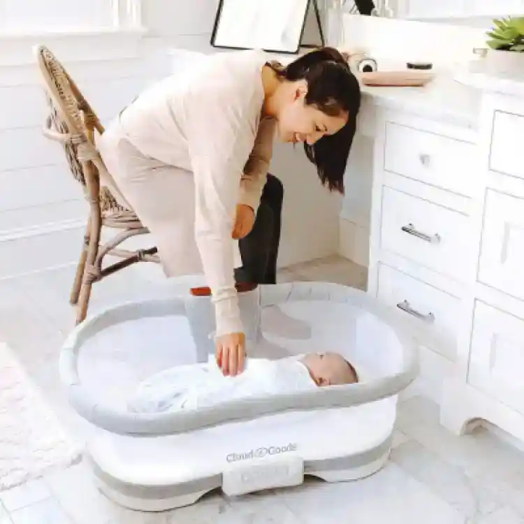 Bassinet rental 