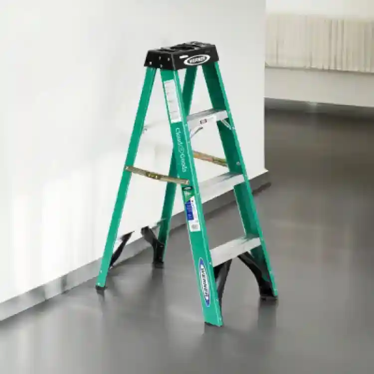 Step Ladder rental 