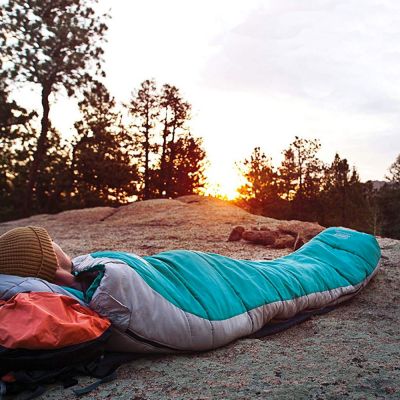 3 season sleeping bag 20f/-7c rental in Los Angeles - Cloud of Goods