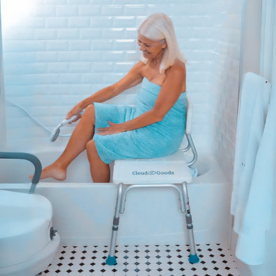 Shower chair for online small tubs